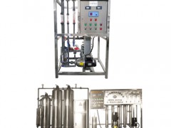 長春客戶使用超純水設備制作車用尿素現(xiàn)場 (191播放)