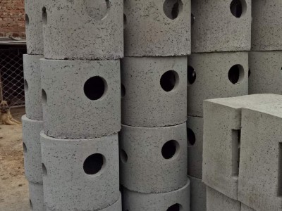 察右后旗，察右中旗，水泥檢查井，化糞池，水泥井蓋，鑄鐵井蓋