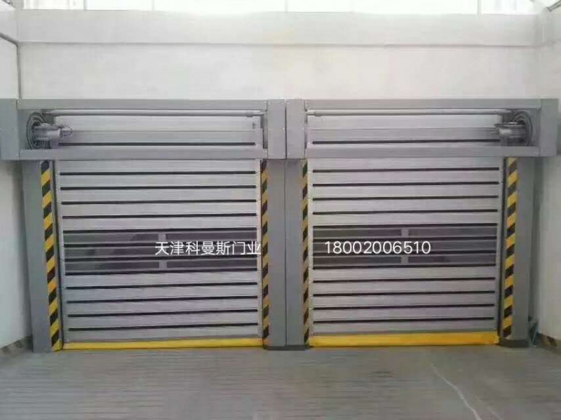 停車場(chǎng)速通門快速門廠家天津科曼斯門業(yè)18002006510