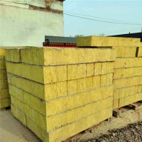 優(yōu)質(zhì)外墻憎水防火保溫巖棉板廠家，巖棉復(fù)合保溫板廠家報價