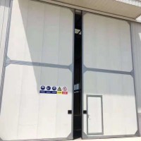 生產(chǎn)銷售工業(yè)門、大型工業(yè)門、工業(yè)提升門、工業(yè)平移門、工業(yè)折疊門,垂直提升門、提升轉(zhuǎn)折門、工廠廠房門、廠房大門