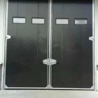工業(yè)門、工業(yè)門廠家、工業(yè)保溫門，推拉門